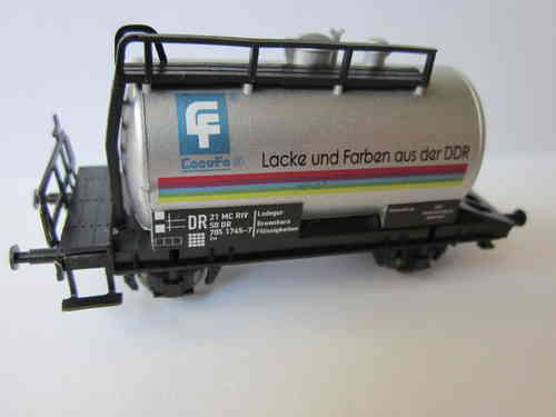 Decalsatz 6-teilig „Lacufa-Lacke und Farben aus der DDR“, für 2-achsige Kesselwagen, Ep. III/IV, TT